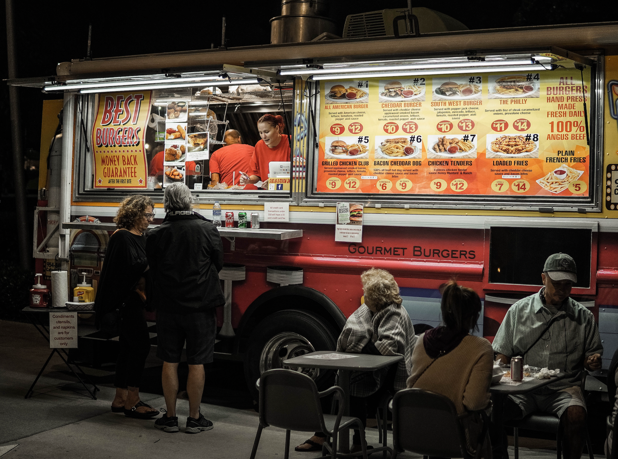 5 Reasons Why Food Trucks Are a Great Investment